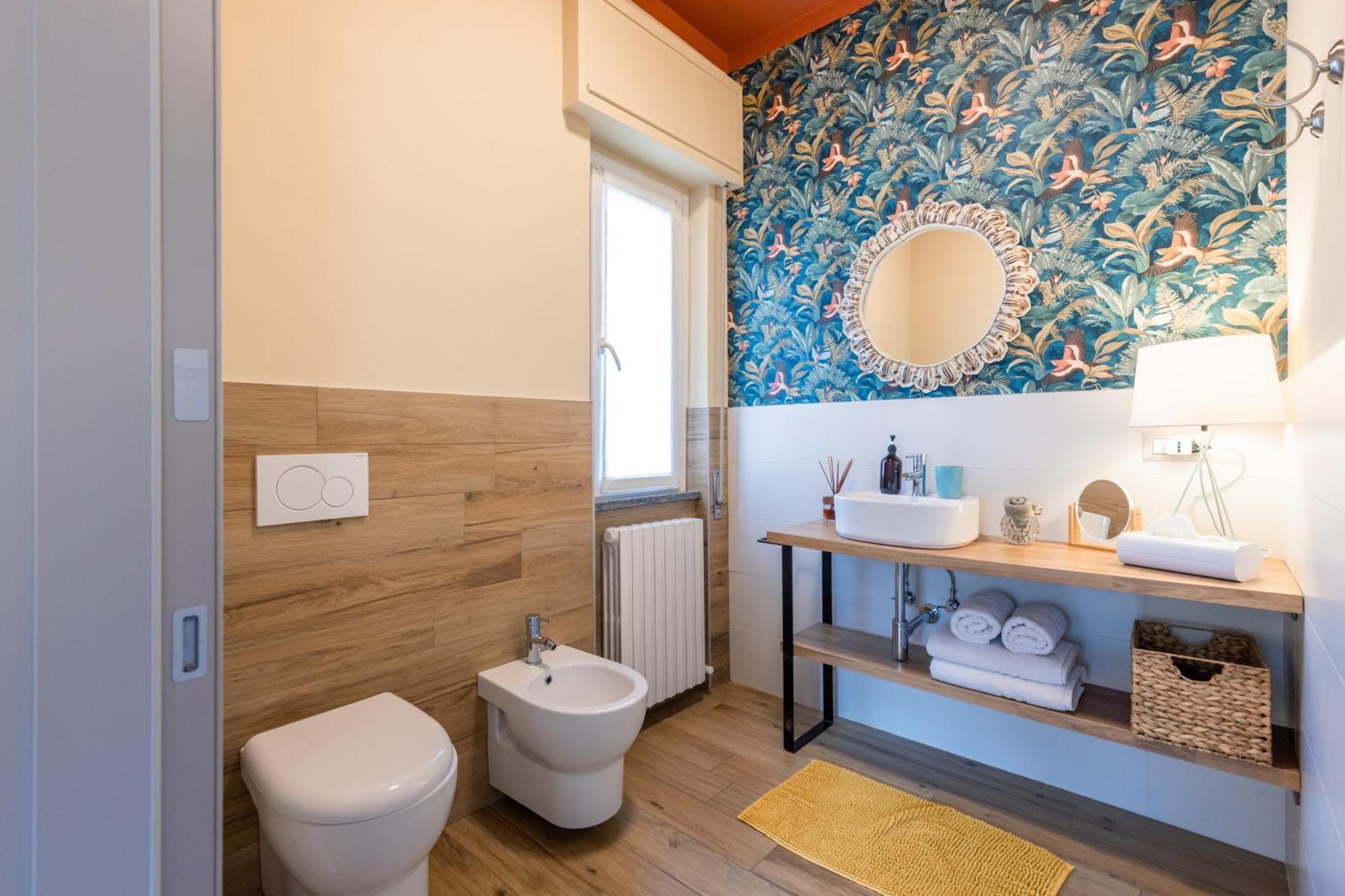 B&B Tra I Laghi Casale Corte Cerro Eksteriør bilde
